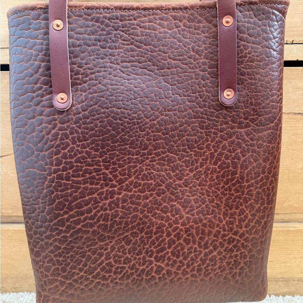 Go Forth Goods Medium Slim Avery Tote in Cognac Bison Full Grain Leather - Picture 5 of 7